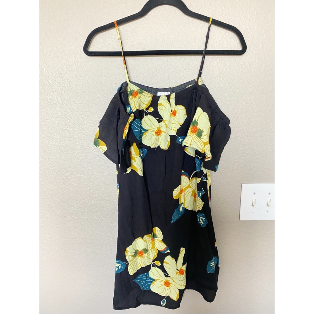 BP. Off the Shoulder Floral Mini Dress w/straps